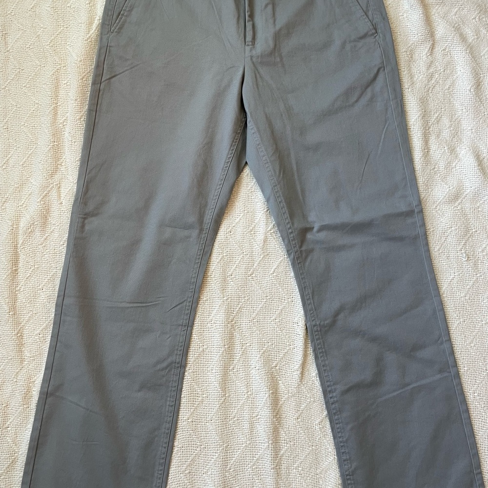 Hawker Rye Men’s 34x30 Light Gray Straight Leg Chino Pants NWOT